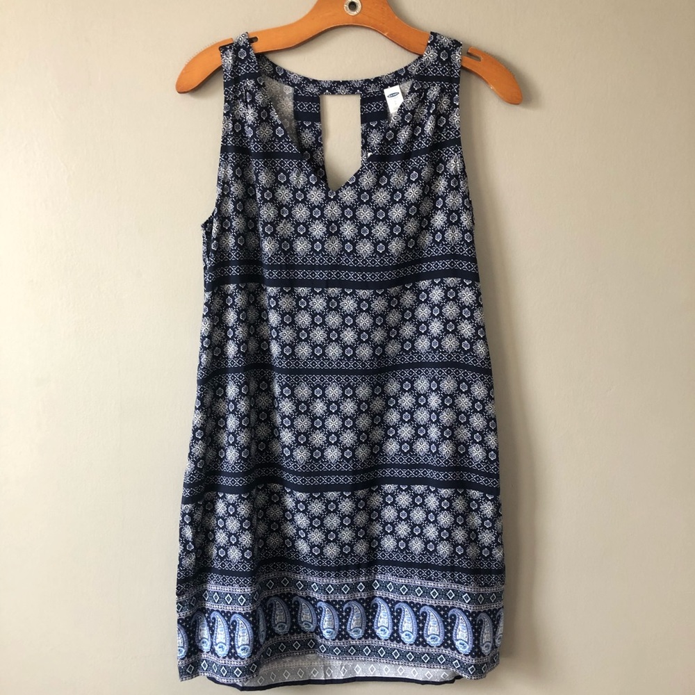 3/$15 ❄️ Old Navy Paisley Print Sleeveless Dress